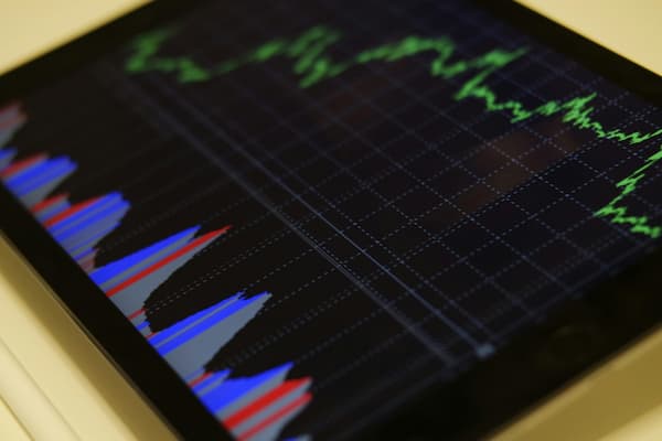  铭丰贵金属交易技巧